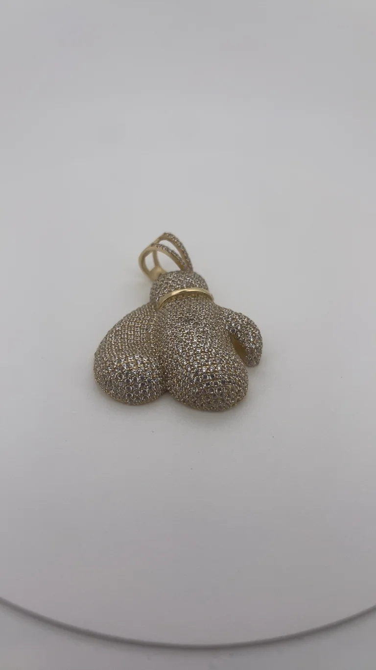 14 kt Gold, Boxhandschuh