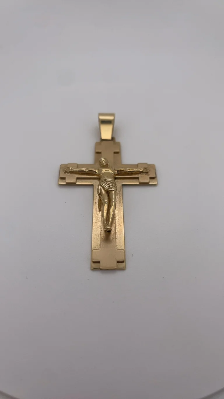 14 kt Gold, Kreuzanhänger